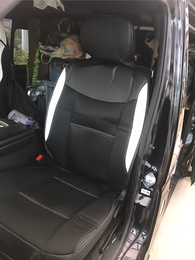 ハイエース の運転も寝るのも 運転席 E 面倒くさがりやなんですってば シートカバー 必要 ですか に関するカスタム メンテナンスの投稿画像 車のカスタム情報はcartune