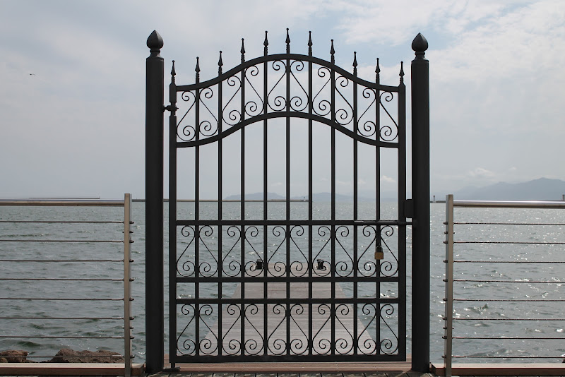 La porta sul mare di luise