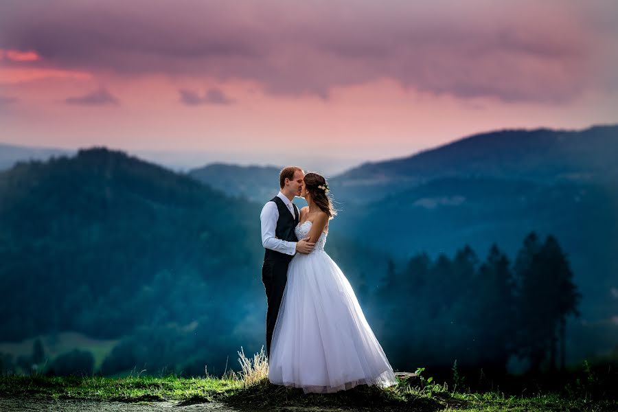 Hochzeitsfotograf Miloš Nejezchleb (milosnejezchle). Foto vom 27. Oktober 2017