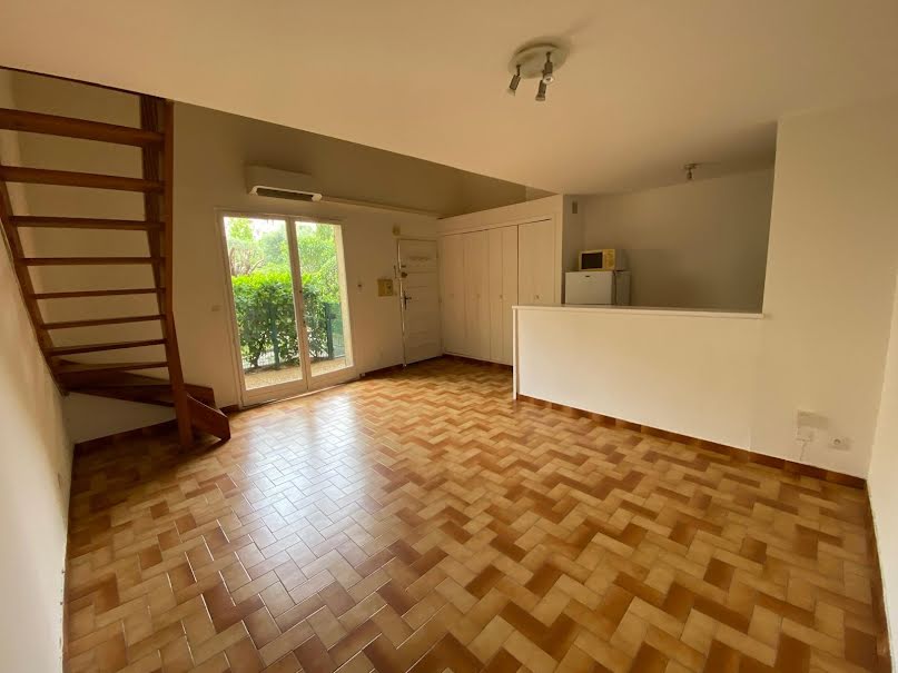 Vente appartement 1 pièce 40.48 m² à Hyeres (83400), 174 000 €