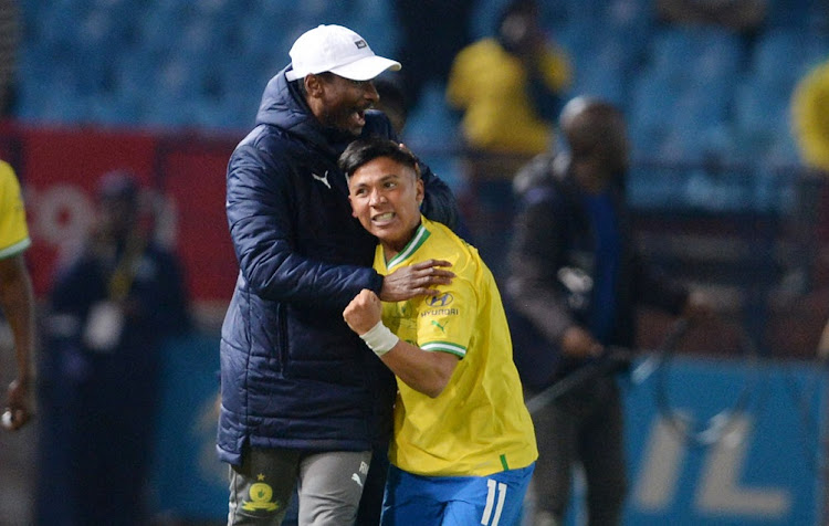 Marcelo Allende of Mamelodi Sundowns celebrates his goal on debut with coach Rulani Mokwena in the DStv Premiership match against Stellenbosch FC at Loftus Versfeld on August 24 2022.