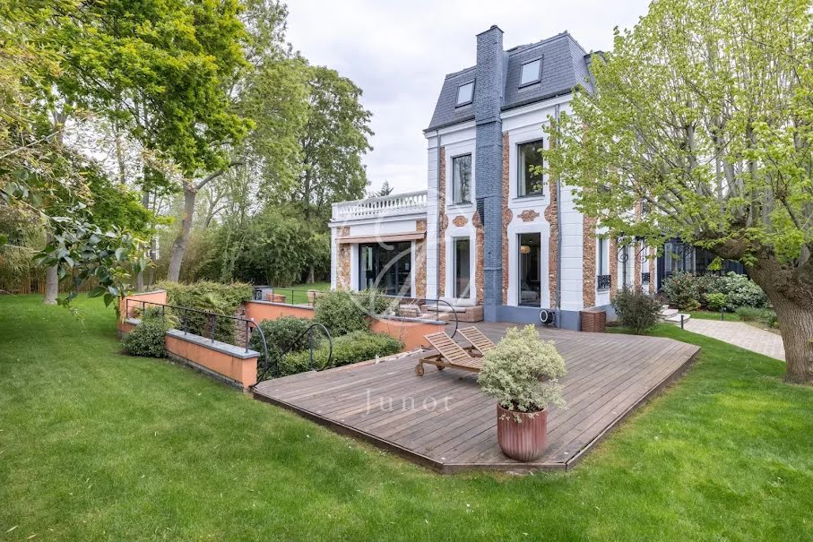 Vente maison 10 pièces 455 m² à Vaucresson (92420), 4 500 000 €