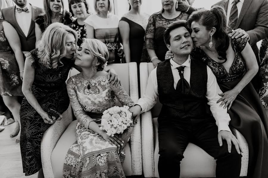 Esküvői fotós Alisa Leshkova (photorose). Készítés ideje: 2019 április 19.