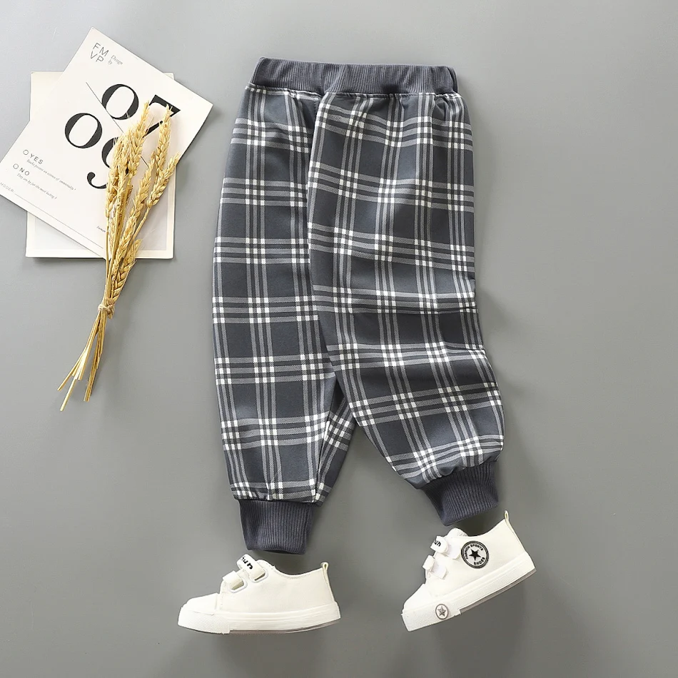 Trenerke za dečake i devojčice Casual pantalone za malu decu Higijenske. Udobne za svakodnevno nošenje i igru.
