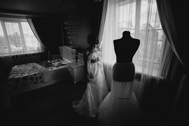 Düğün fotoğrafçısı Valentina Bogomolova (weddingday-2016). 9 Eylül 2016 fotoları