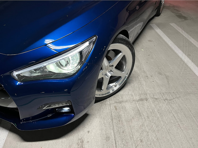 スカイラインの今年最大のカスタムは？・ドライブ・冬の空と愛車・さむい・IMLA WHEELSに関するカスタム事例の投稿画像5枚目