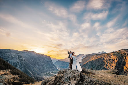 Wedding photographer Aleksey Komissarov (fotokomiks). Photo of 25 August 2019