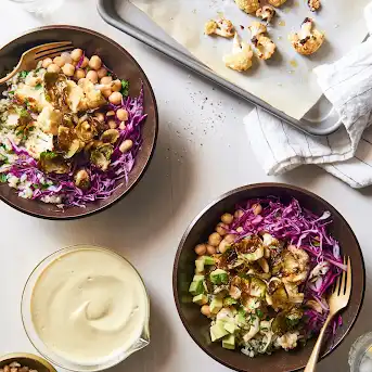 Mediterranean Hummus Bowl {Vegan Freindly} - FeelGoodFoodie