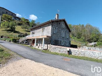 maison à La Tourette (42)