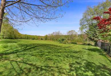 House with pool and garden 5