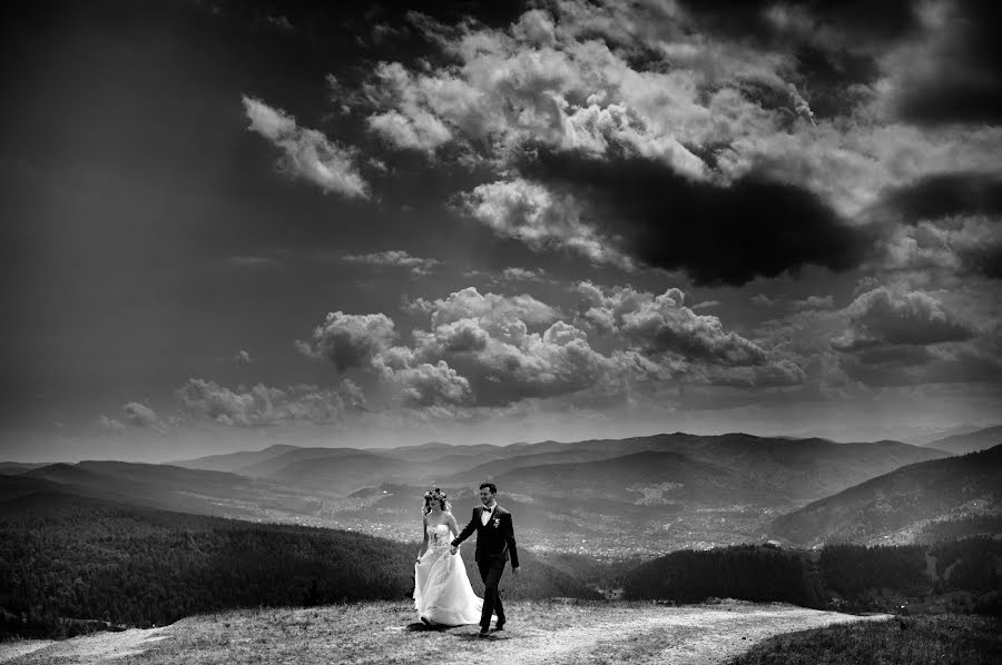 Fotógrafo de casamento Oleg Onischuk (onischuk). Foto de 24 de junho 2018