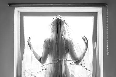 Wedding photographer Justas Gulbinovičius (lightstrokephoto). Photo of 18 November 2019