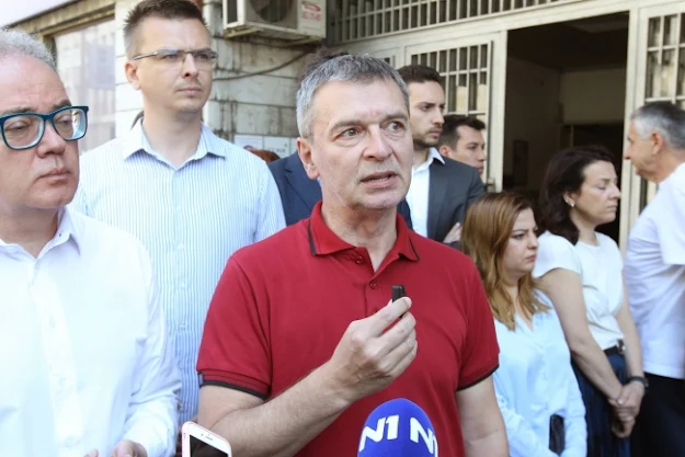 Jovanović Ćuta za Betu: Građani od međusobnih optužbi nemaju ništa