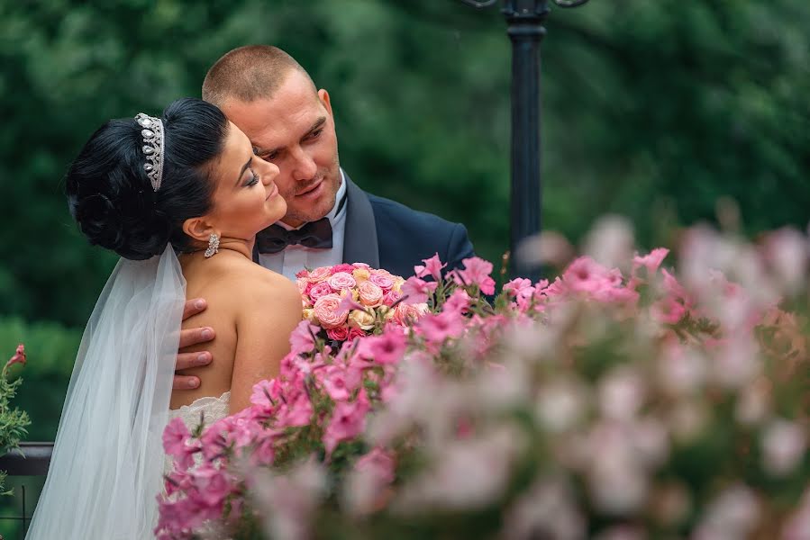 Fotograful de nuntă Zoltan Peter (zoltanpeter). Fotografia din 9 iulie 2018