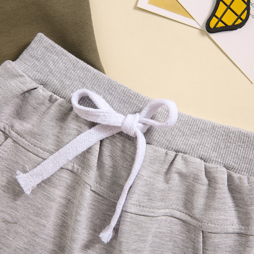 Title 28, Letter Print Short-sleeve Top and Solid Color S...