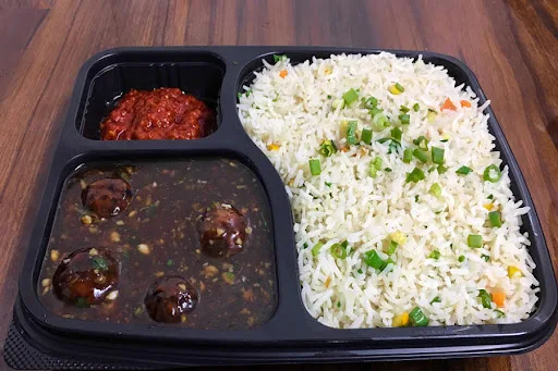 Veg Manchurian Rice Box Meal [Serves 1]