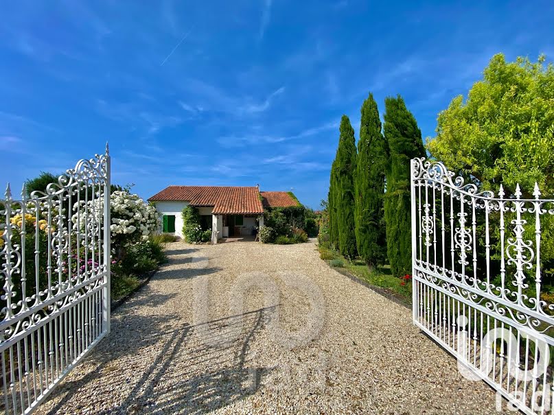 Vente maison 5 pièces 160 m² à Etaules (17750), 455 000 €