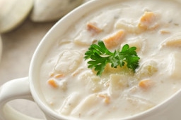 Cape Cod Clam Chowder