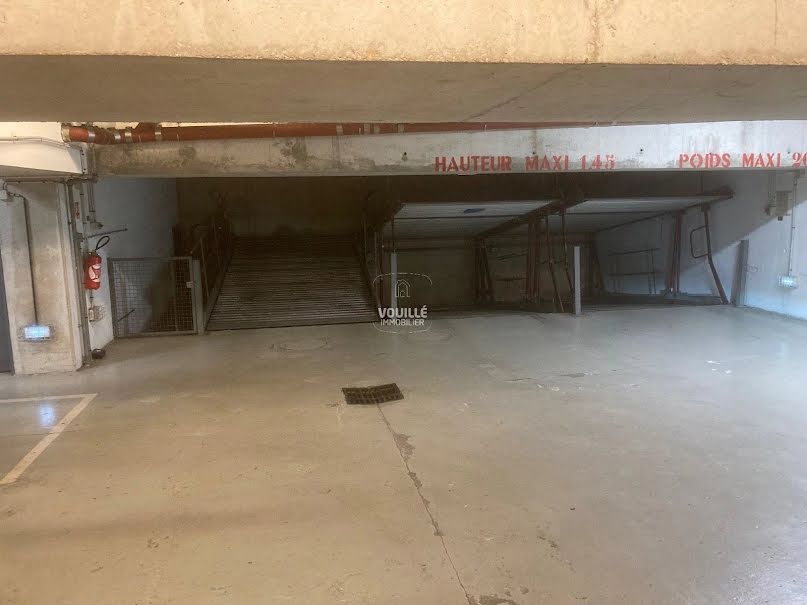 Vente parking   à Paris 15ème (75015), 9 890 €