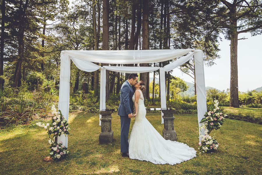 Fotografo di matrimoni Roberto Lainez (robertolainez). Foto del 30 luglio 2017