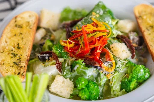 Chicken Classic Caesar Salad