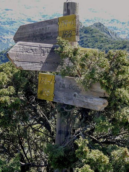 Cruz de Juanar - Lastonar - La Concha - Istán