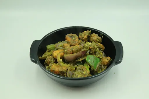 Green Chilli Mushroom Dry