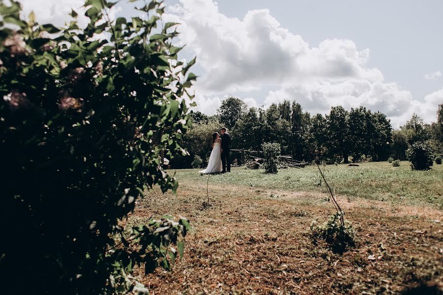 Wedding photographer Maksim Rogulkin (maximrogulkin). Photo of 2 June 2019