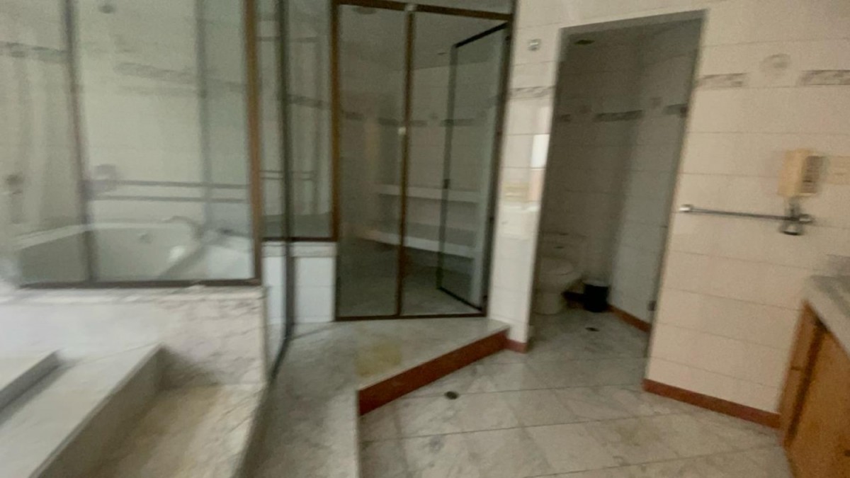 Apartamento En Venta - Los Rosales, Bogota