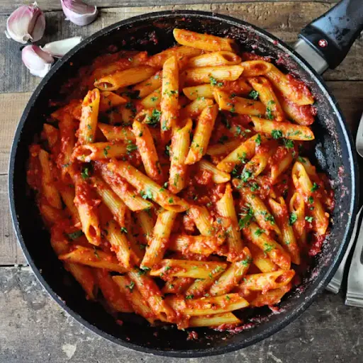 Penne Chicken Red Sauce Pasta