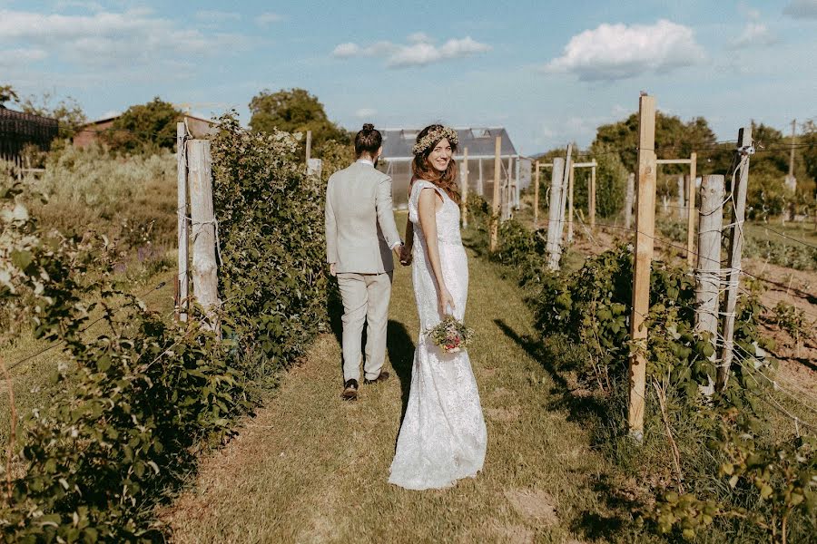 Fotógrafo de casamento Marta Moskalik (martamoskalik). Foto de 27 de junho 2022