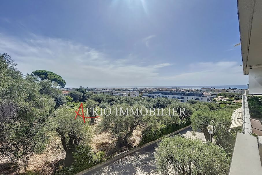 Vente appartement 3 pièces 74 m² à Saint-Laurent-du-Var (06700), 460 000 €