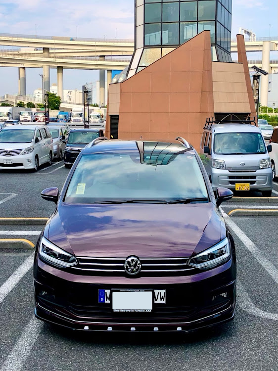 ゴルフトゥーランのVWのある生活・TDI Premium・OZ Ultraleggera・ホワイトレター・大黒PAに関するカスタム事例の投稿画像3枚目