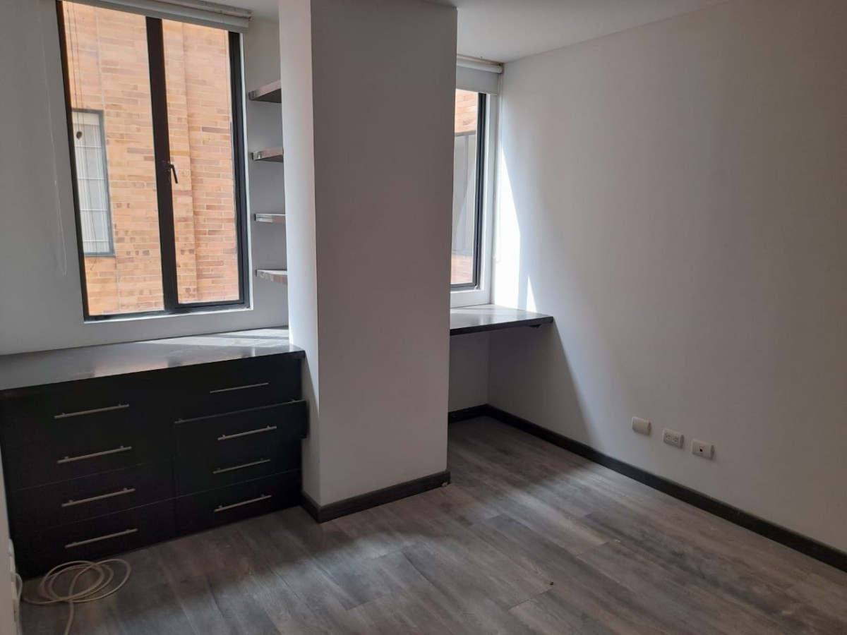 Apartamento En Venta - Santa Paula, Bogota