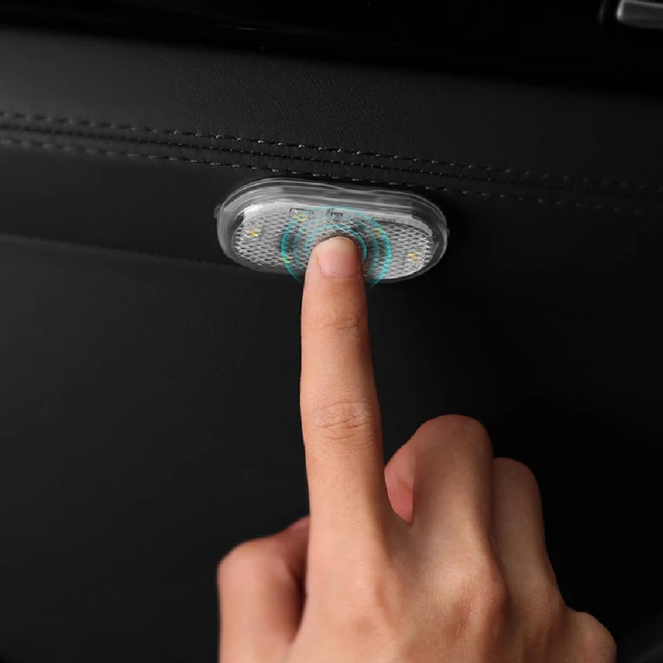 Touch-gevoelige USB-oplaadbare sfeerlamp voor in de auto. Creëer een ontspannen sfeer in uw voertuig. Gemakkelijk opladen en bedienen voor een aangenamer interieur.