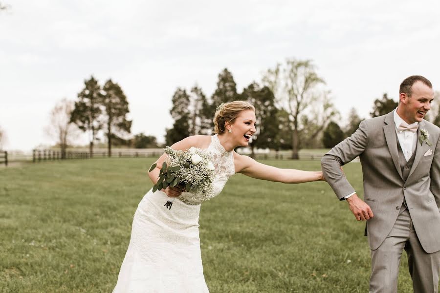 Fotografo di matrimoni Brandilynn Aines (brandilynnaines). Foto del 7 settembre 2019