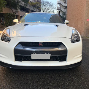 NISSAN GT-R R35