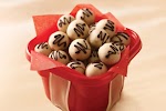 NILLA Tiramisu Cookie Balls was pinched from <a href="http://www.kraftrecipes.com/recipes/nilla-tiramisu-cookie-balls-126327.aspx" target="_blank">www.kraftrecipes.com.</a>