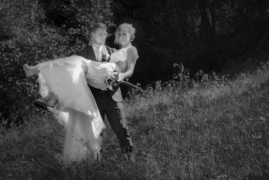Fotógrafo de casamento Gaston Blanchy (blanchy). Foto de 15 de fevereiro 2017
