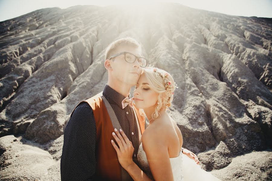 Fotógrafo de casamento Anton Zhilin (antonzhilin). Foto de 21 de março 2017