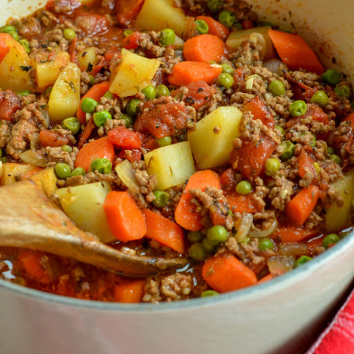 This wholesome hearty old fashioned hamburger stew is made in less than forty minutes with ground beef, fresh vegetables and a perfect blend of spices most of which you may already have on hand.