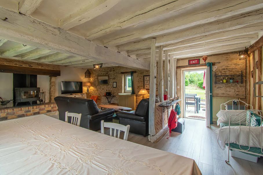 Vente maison 8 pièces 150 m² à Méry-sur-Cher (18100), 200 000 €