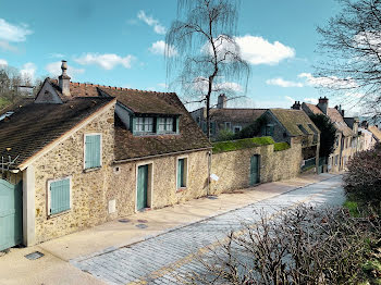 maison à Montfort-l'Amaury (78)