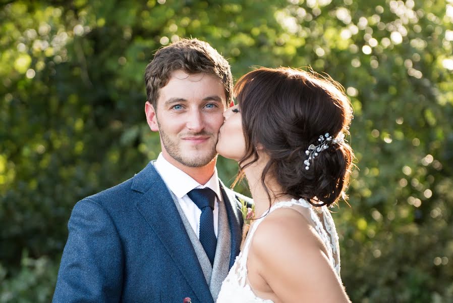 Fotógrafo de casamento Alison Gaudion (alisonwhite). Foto de 2 de julho 2019