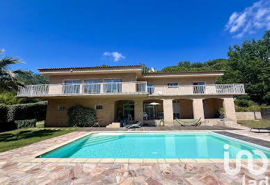 House with pool and terrace 6