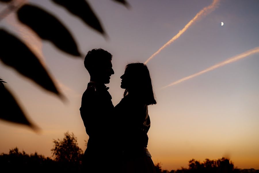 結婚式の写真家Sergiu Irimescu (silhouettes)。2021 1月24日の写真