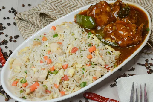 Fried Rice Veg + Chilli Chicken [4 Pieces]