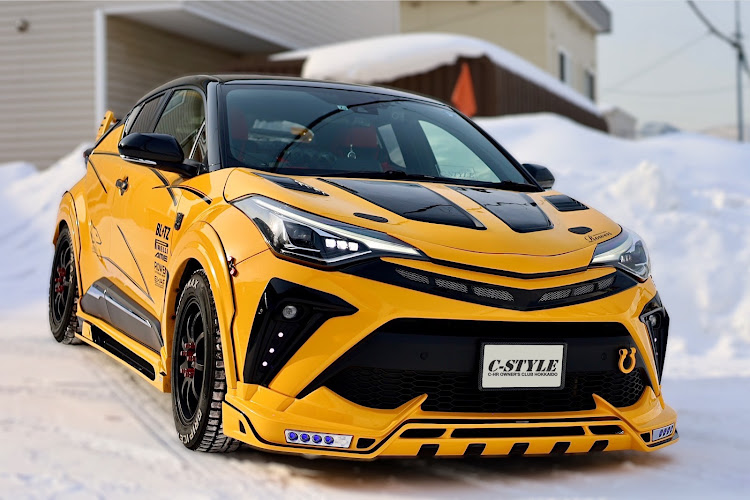 C-HRのTOYOTA・C-HR・本日の一枚・雪の札幌に関するカスタム事例の投稿画像2枚目