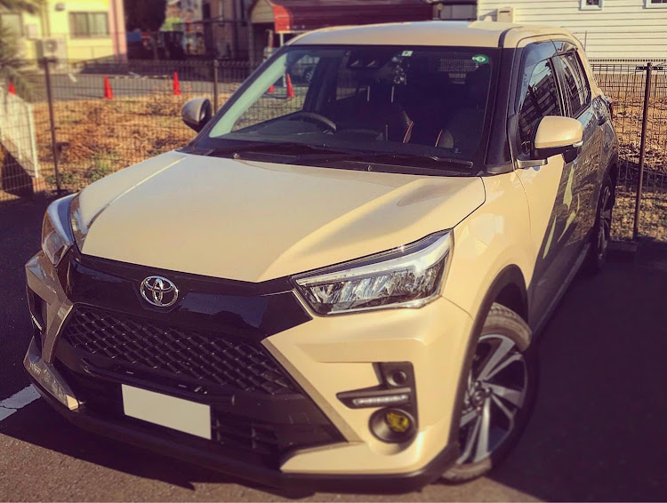ライズのナチュラルベージュマイカメタリック・洗車・パイプバンパー取付に関するカスタム事例の投稿画像1枚目