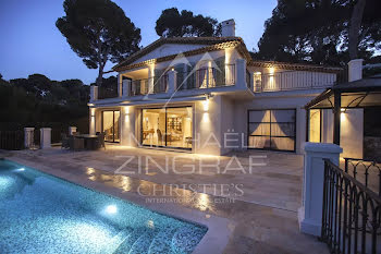 villa à Antibes (06)